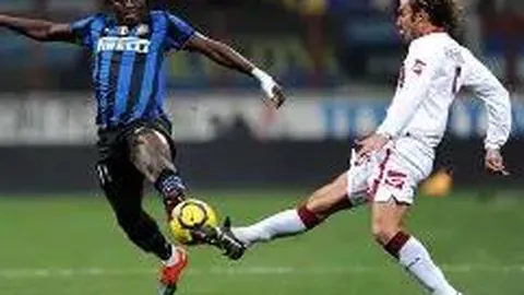 “全球人形机器人竞技大赛：胜者风采超越竞技场”