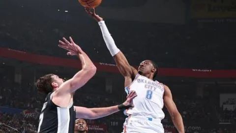 篮球盛宴：国王与独行侠巅峰对决，NBA激情分析大揭秘！